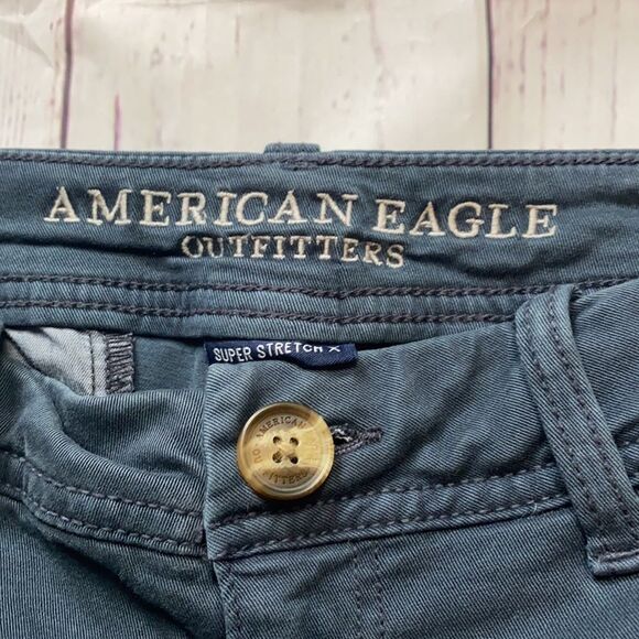 American Eagle  shorts - Picture 6 of 7